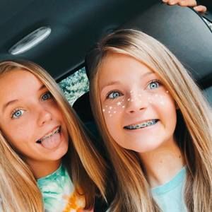 Meet your Posher, Abby